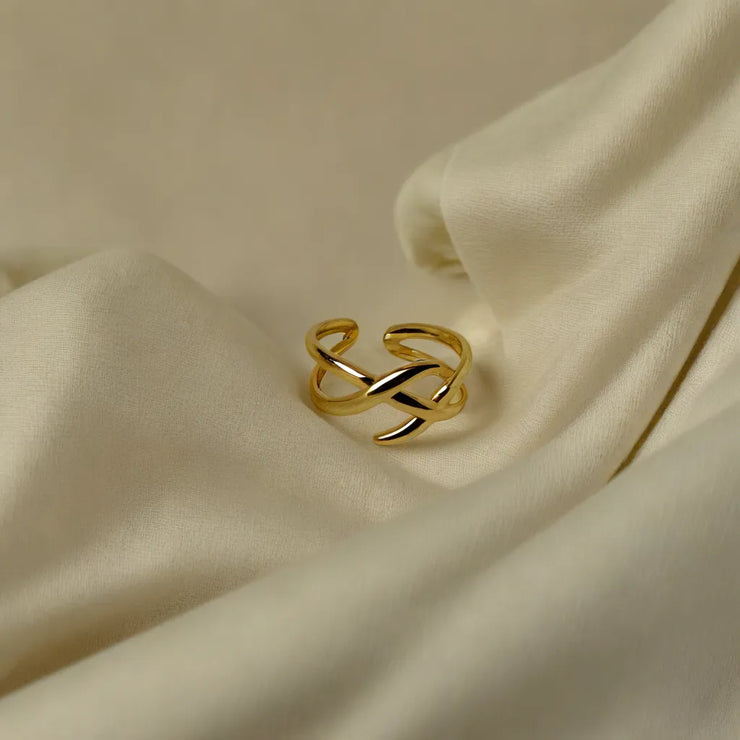 Claire Gold Ring