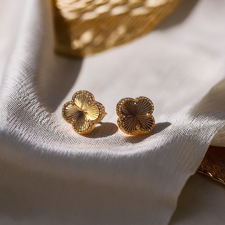 Clover Earrings - Gold