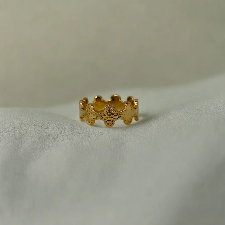 Clover Gold Ring