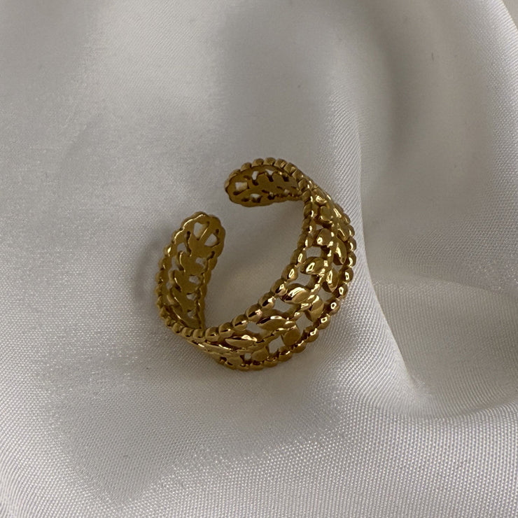Laya Gold Ring
