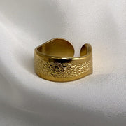 Carlton Gold Ring