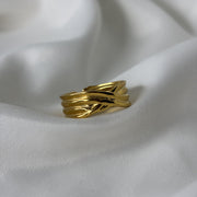 Dolyn Gold Ring