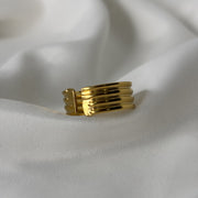 Dolyn Gold Ring