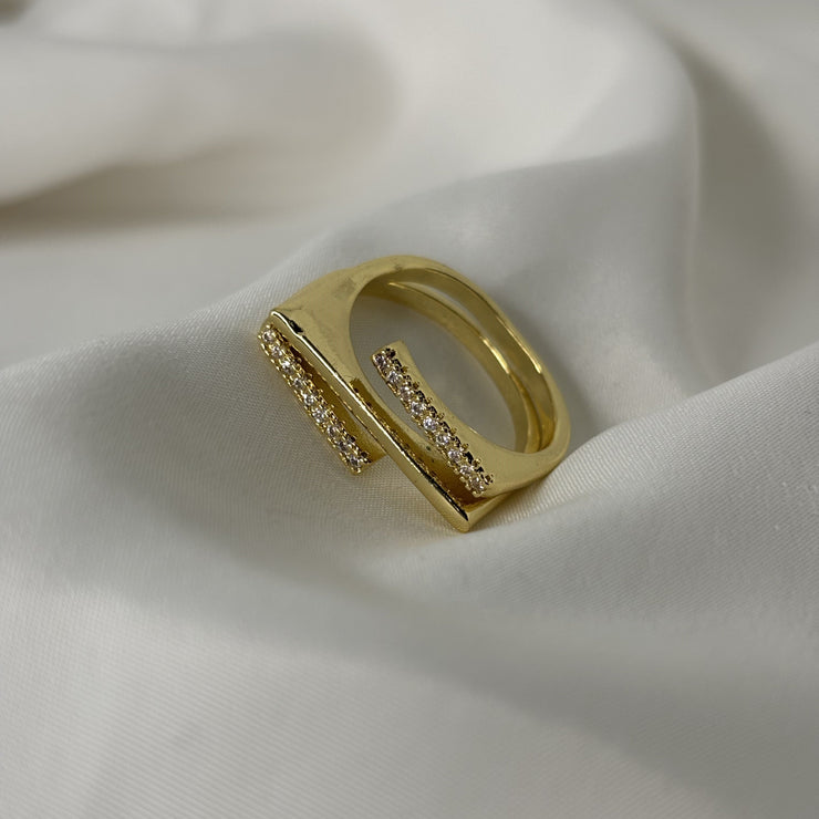Reign Gold Ring