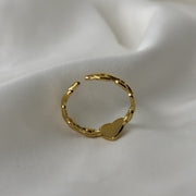Clive Heart Gold Ring