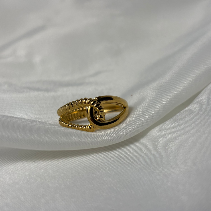 Aire Gold Ring