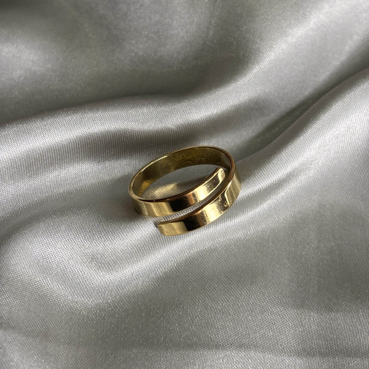 Maple Gold Ring