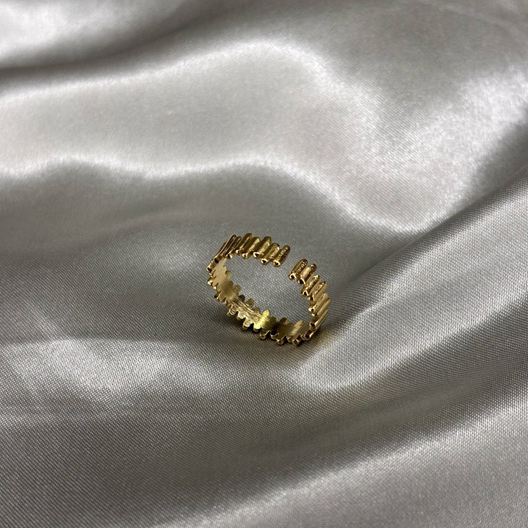 Minara Gold Ring