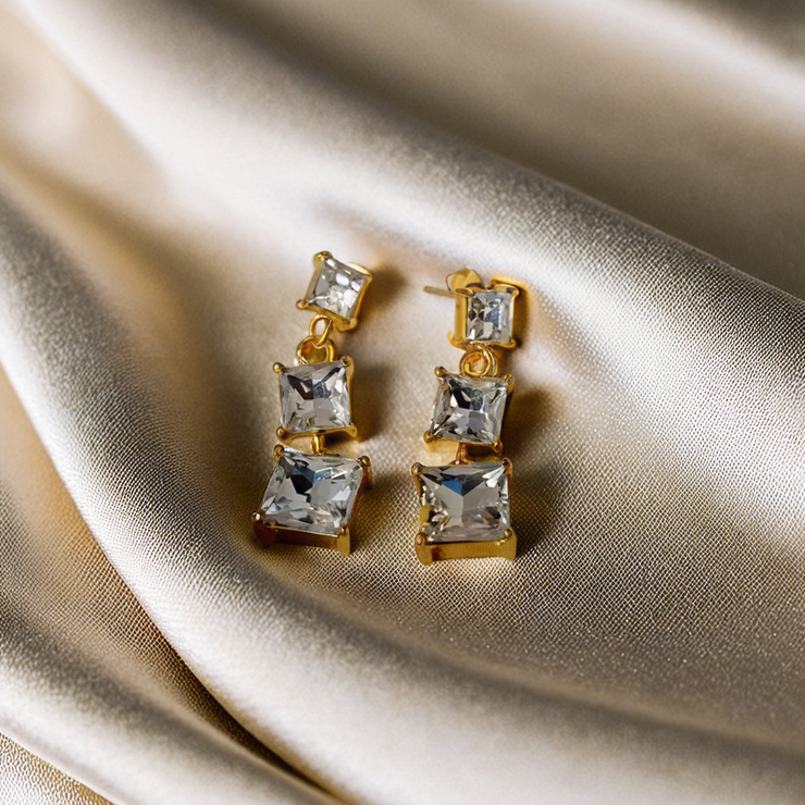 Tripple Diamond Earrings