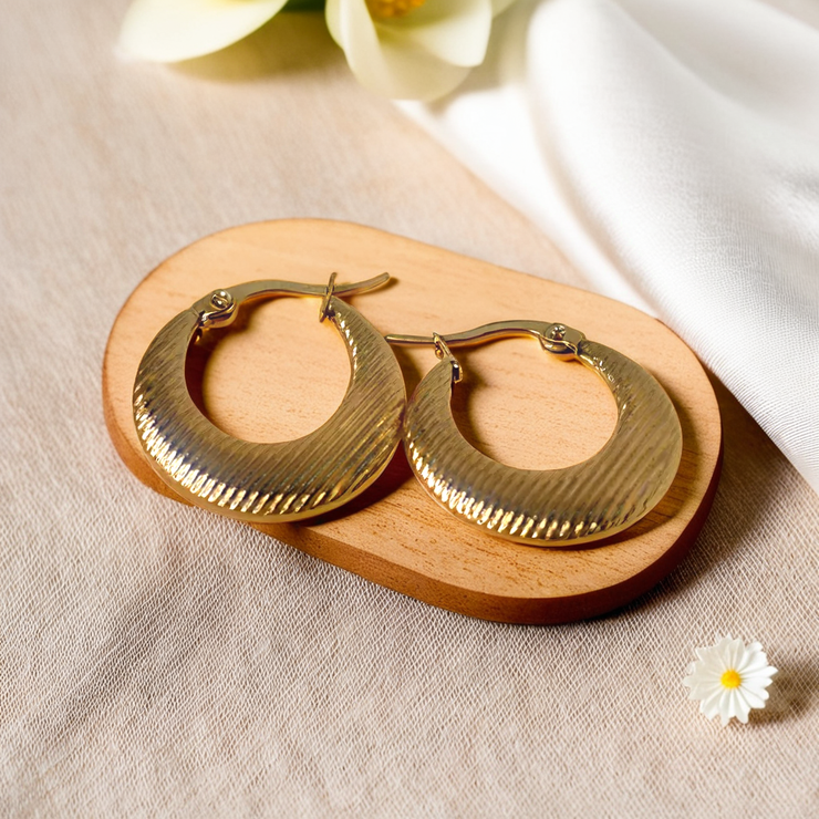 Scaled Textured Hoops